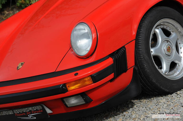 Porsche 911 Carrera 3.2