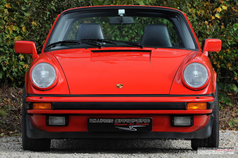 Porsche 911 Carrera 3.2