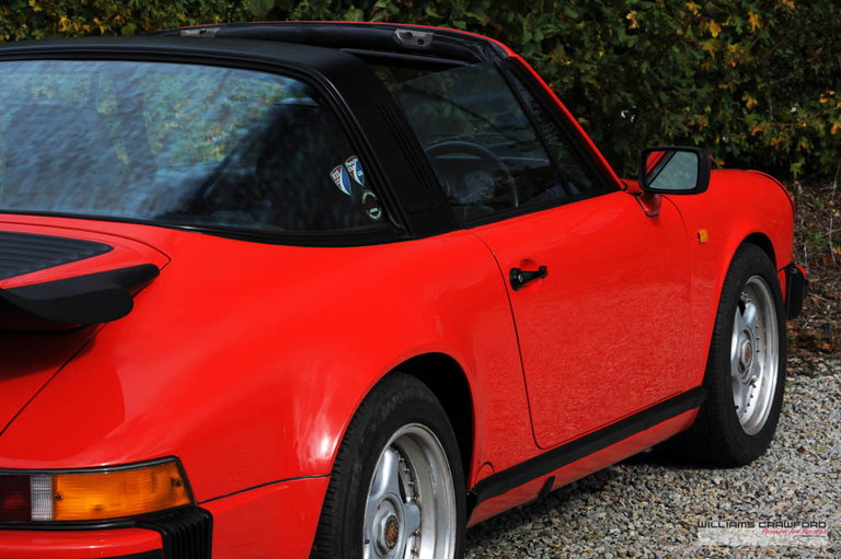 Porsche 911 Carrera 3.2