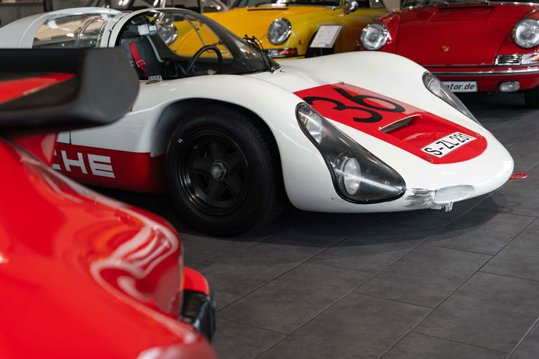 Porsche 910