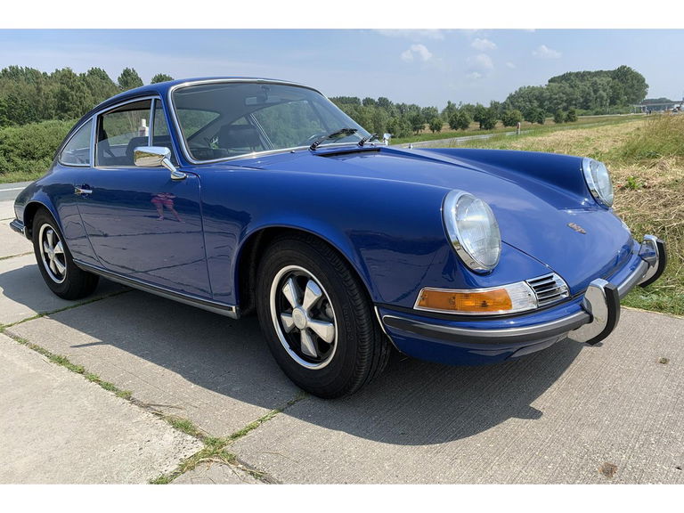 Porsche 911 E