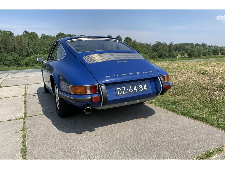 Porsche 911 E