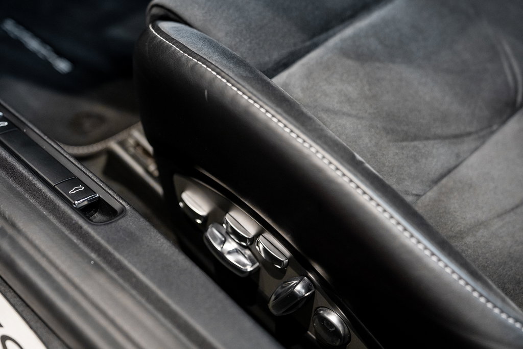 Porsche 991.2 Carrera GTS