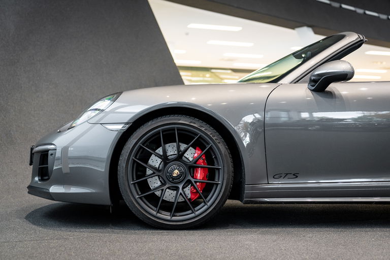 Porsche 991.2 Carrera GTS