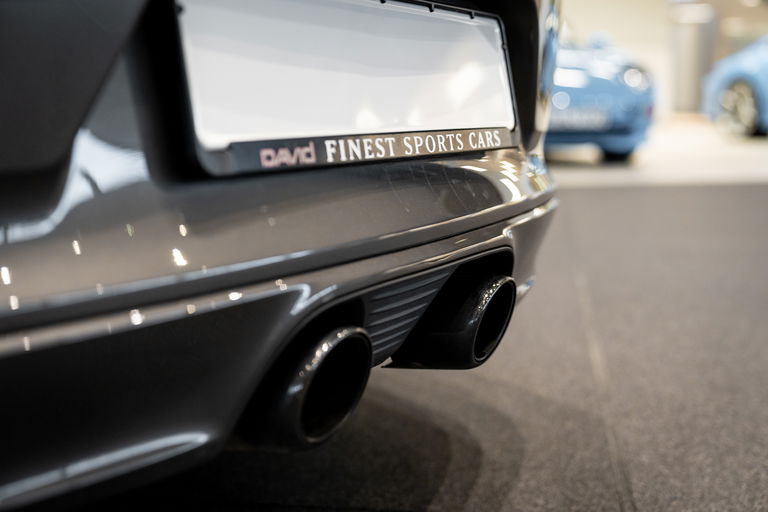 Porsche 991.2 Carrera GTS