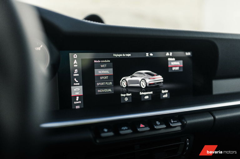 Porsche 992 Carrera 4S