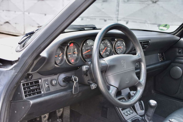 Porsche 993 Carrera 4S