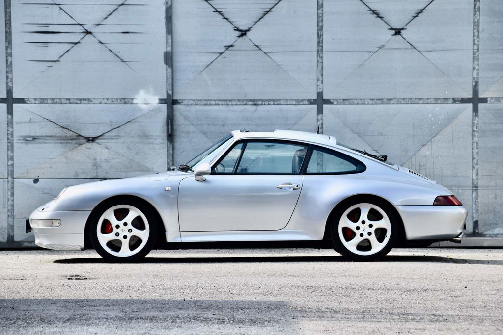 Porsche 993 Carrera 4S