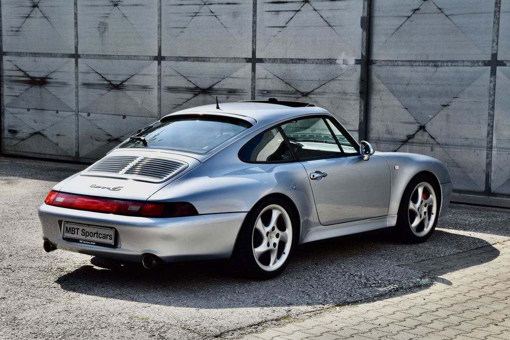 Porsche 993 Carrera 4S