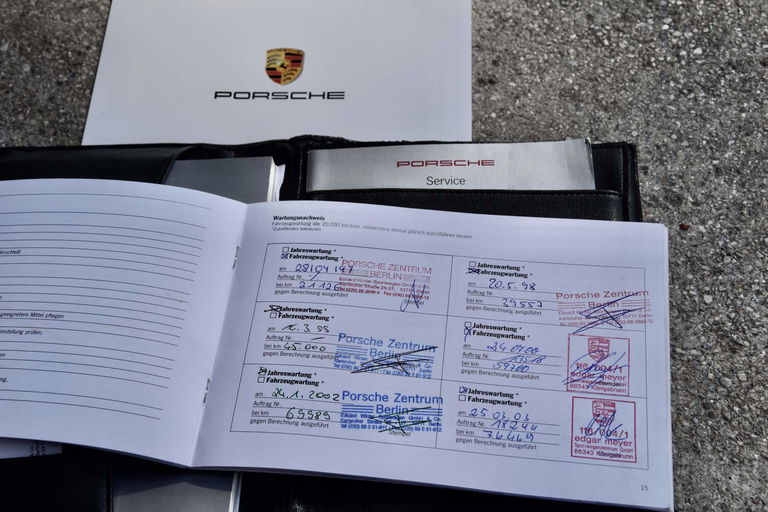 Porsche 993 Carrera 4S