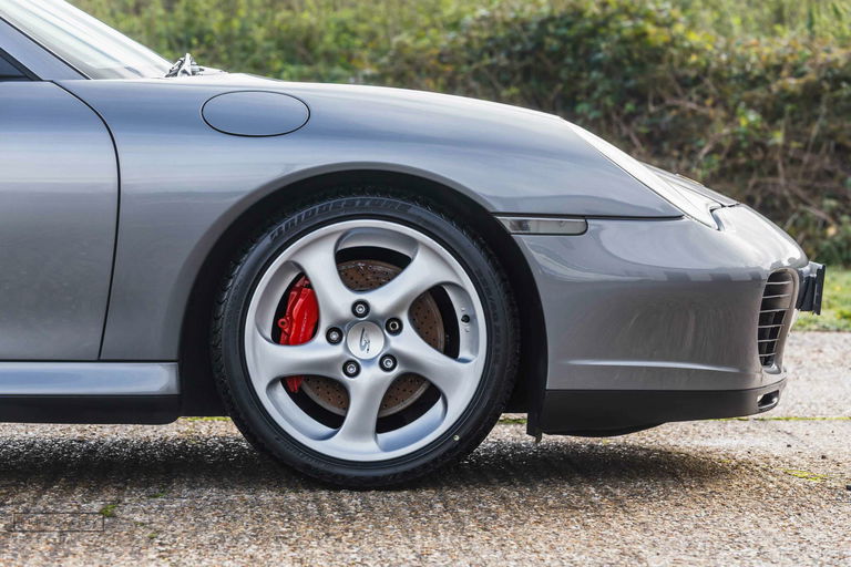 Porsche 996.2 Carrera 4S