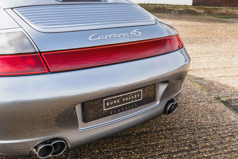 Porsche 996.2 Carrera 4S