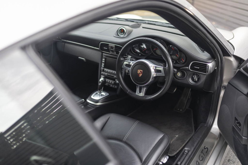 Porsche 997.2 Carrera 4 GTS