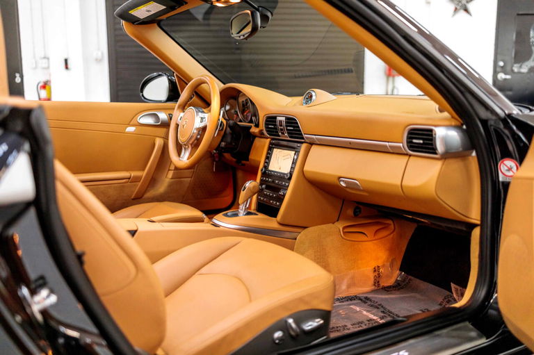 Porsche 997.2 Carrera GTS