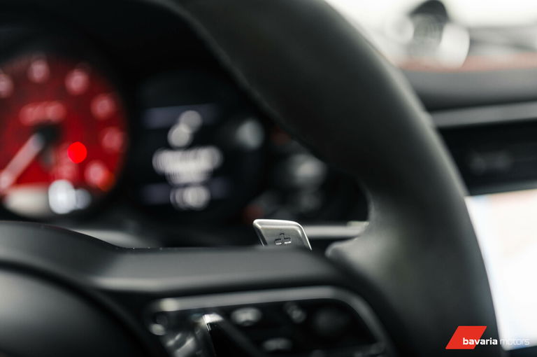 Porsche 991.2 Carrera GTS