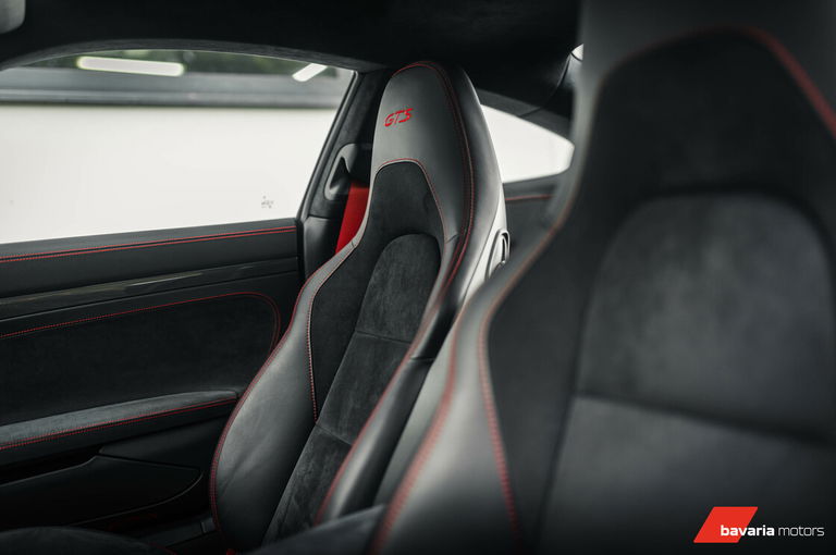 Porsche 991.2 Carrera GTS