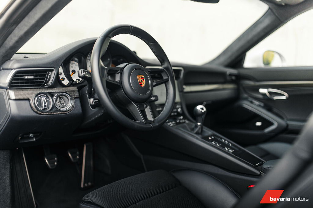 Porsche 991 GT3 Touring