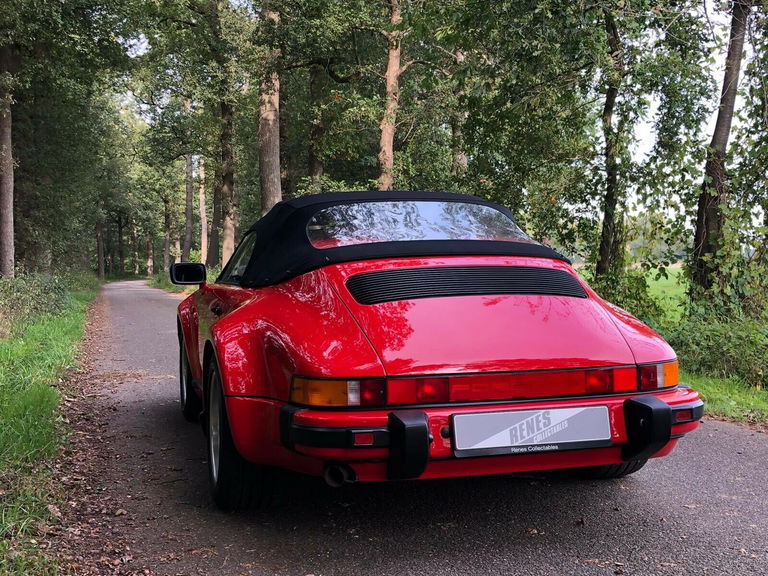 Porsche 911 Carrera 3.2 Speedster