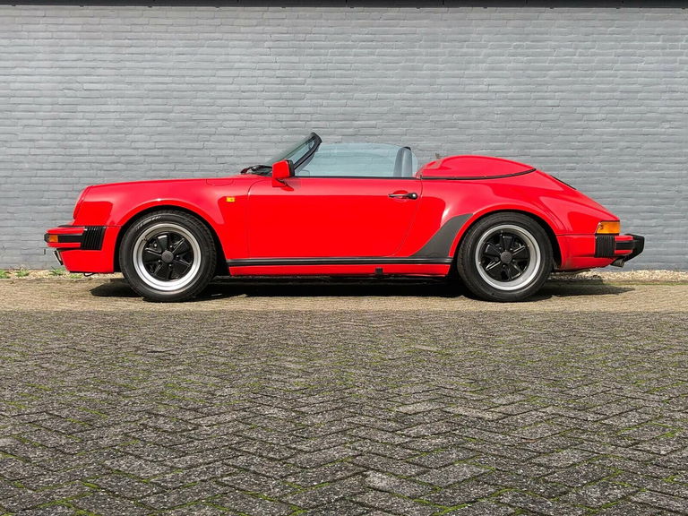 Porsche 911 Carrera 3.2 Speedster