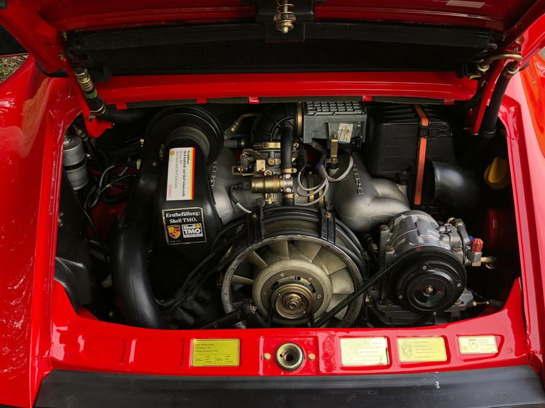 Porsche 911 Carrera 3.2 Speedster