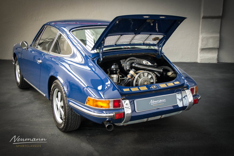 Porsche 911 T