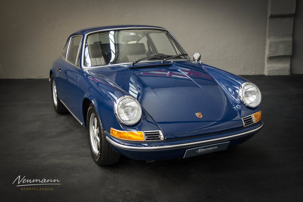 Porsche 911 T