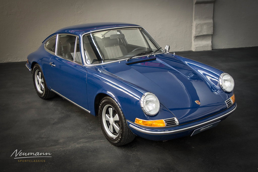 Porsche 911 T