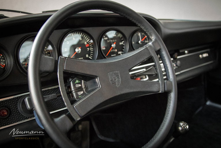 Porsche 911 T