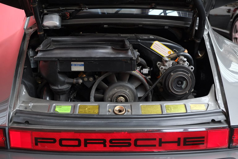 Porsche 911 Turbo 3.3
