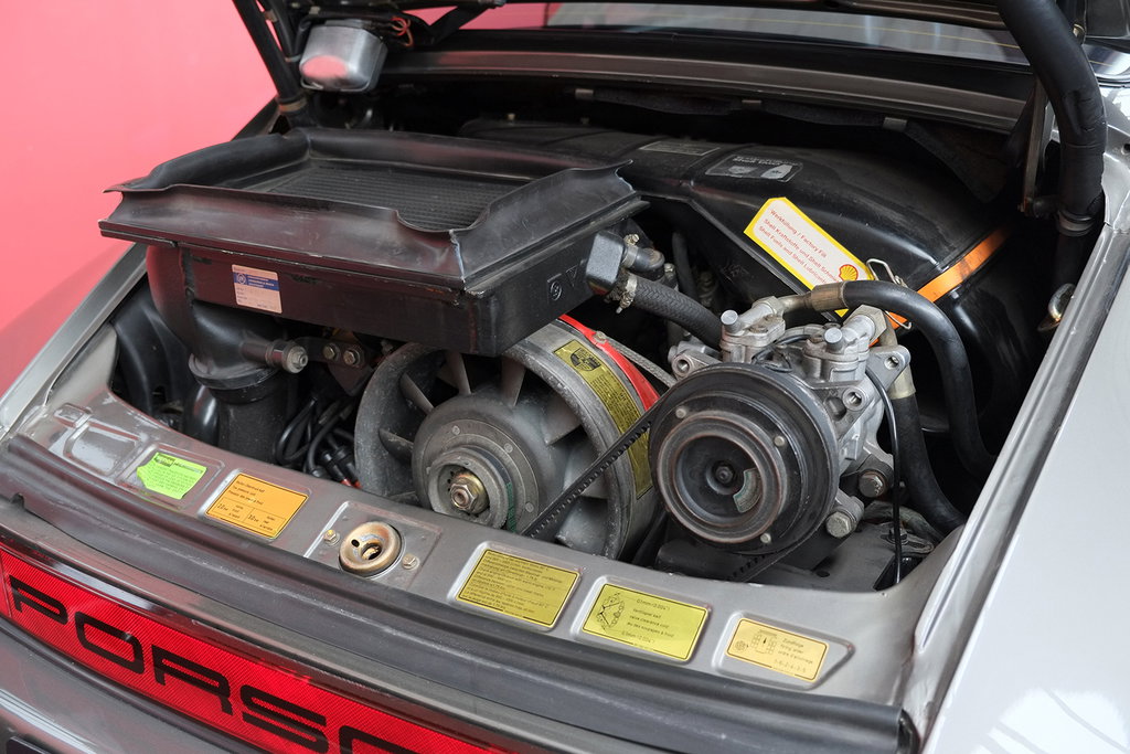 Porsche 911 Turbo 3.3