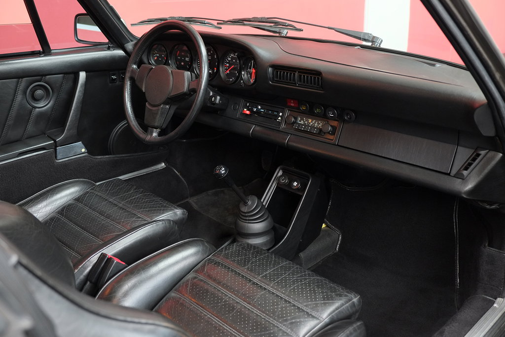 Porsche 911 Turbo 3.3