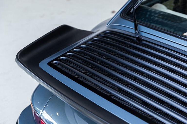 Porsche 911 Turbo 3.3