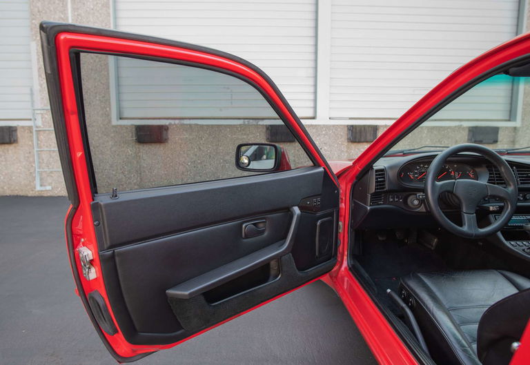 Porsche 944 S2 Coupé