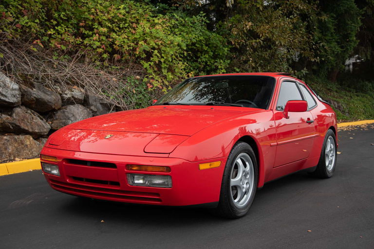 Porsche 944 S2 Coupé