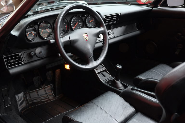 Porsche 964 Carrera 2 Speedster