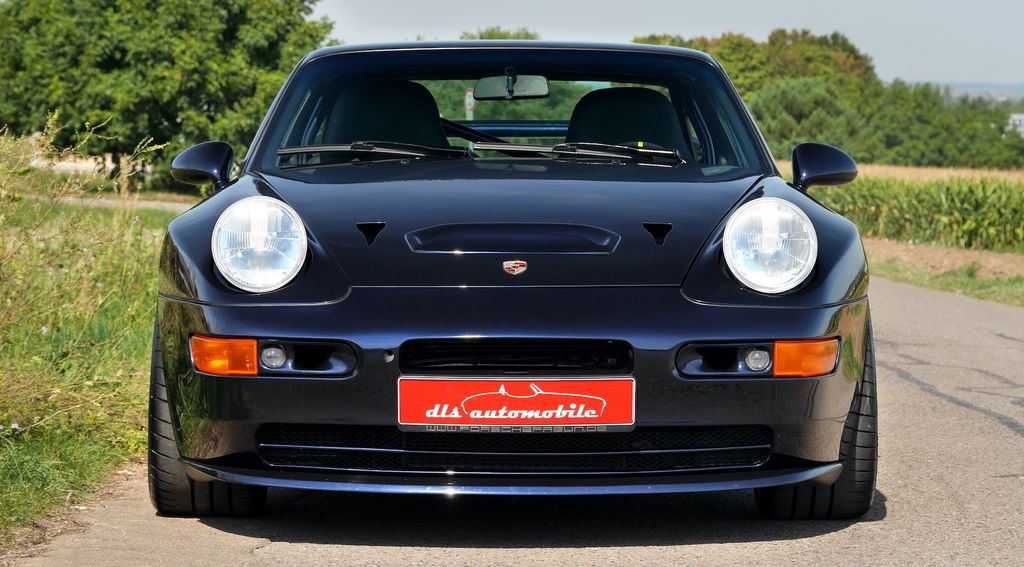 Porsche 968