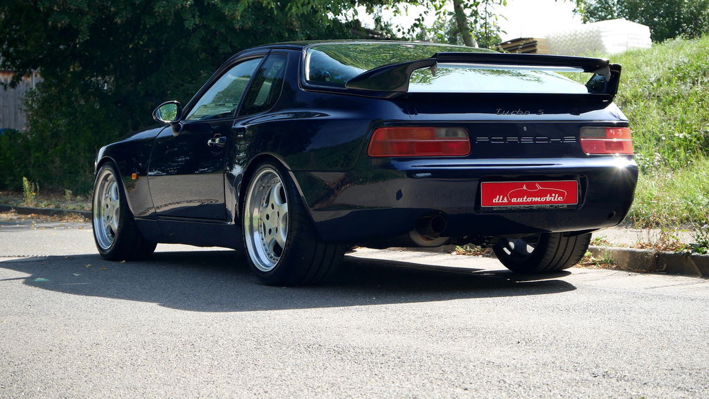 Porsche 968