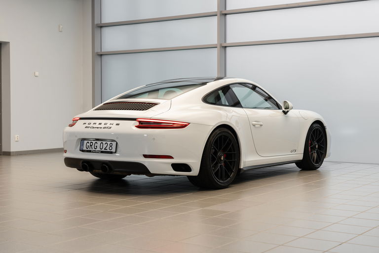 Porsche 991.2 Carrera GTS