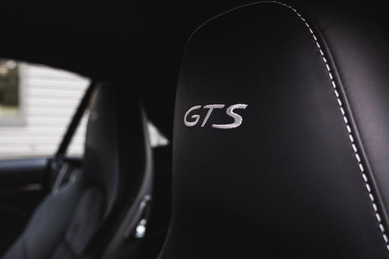 Porsche 991 Carrera GTS