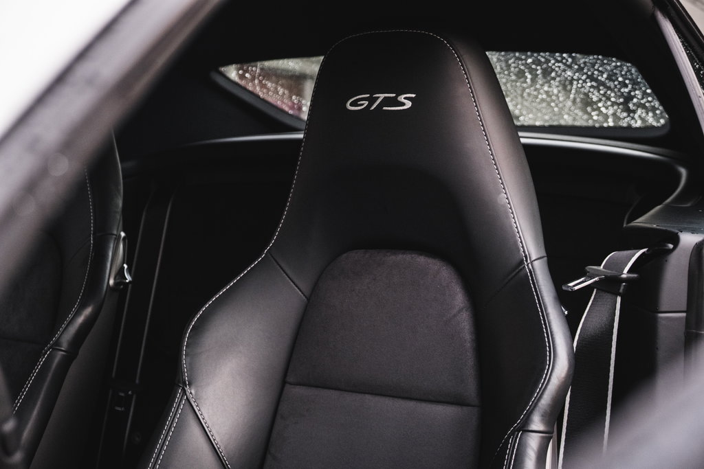 Porsche 991 Carrera GTS