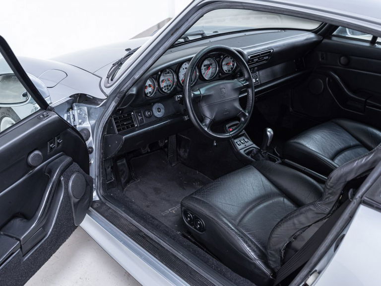 Porsche 993 Carrera 4S