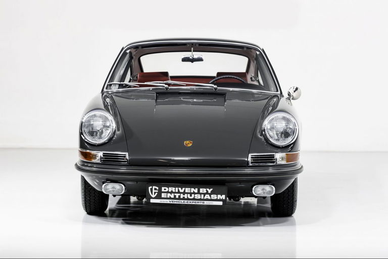 Porsche 911 S (F-Modell)