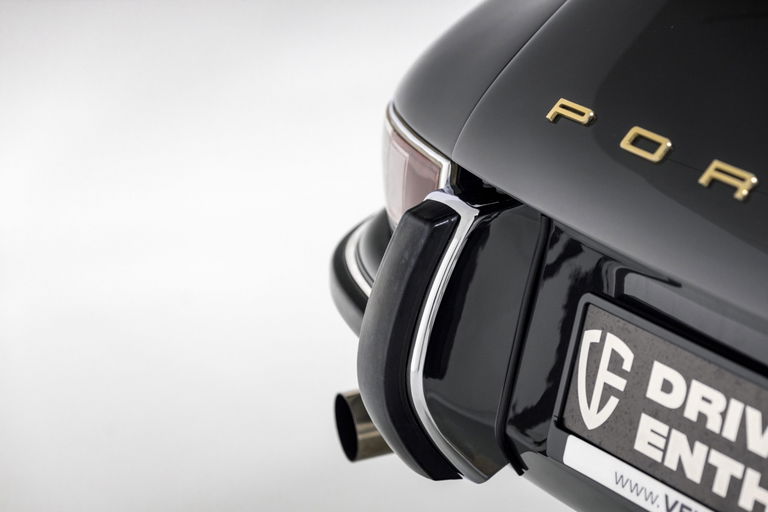 Porsche 911 S (F-Modell)