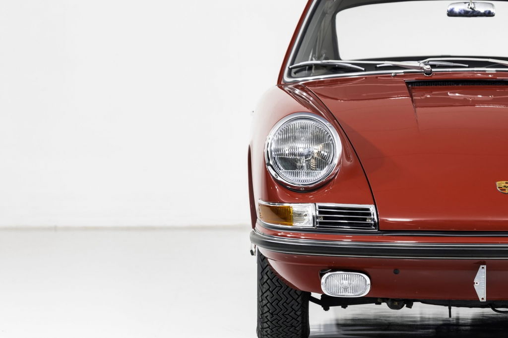 Porsche 911 S (F-Modell)