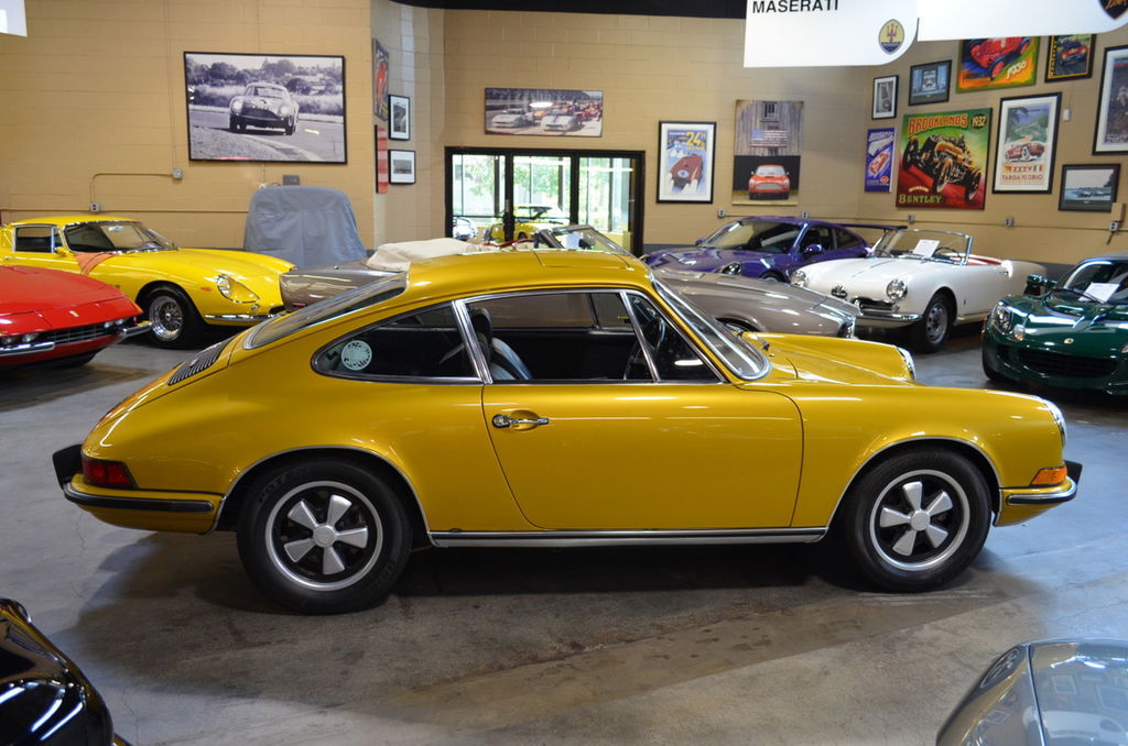 Porsche 911 T (US)