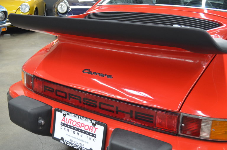 Porsche 911 Carrera (US)
