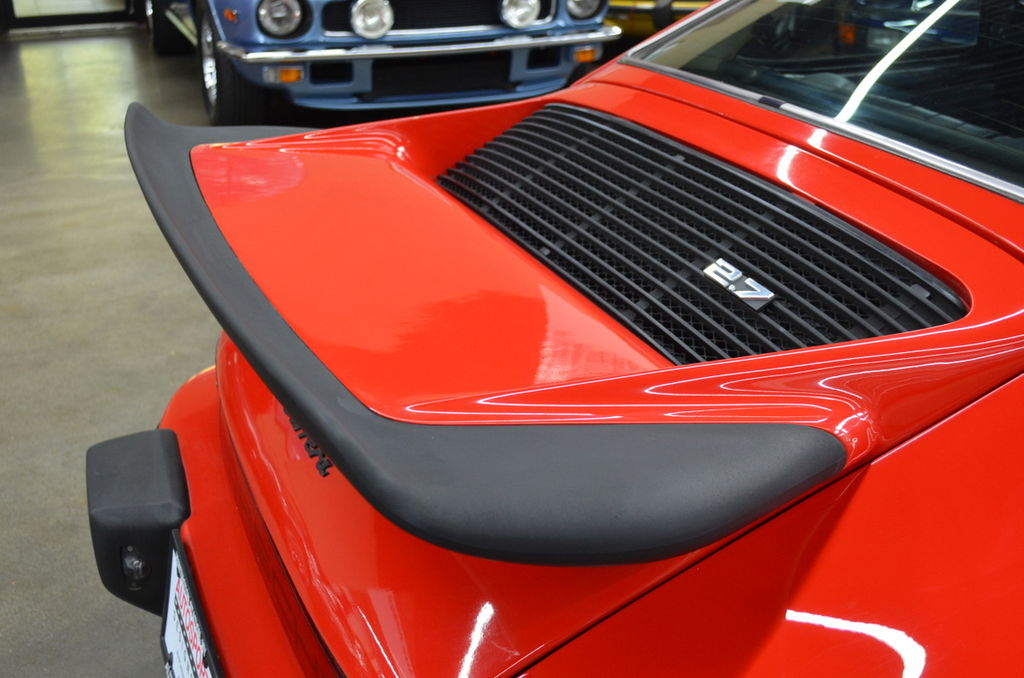 Porsche 911 Carrera (US)