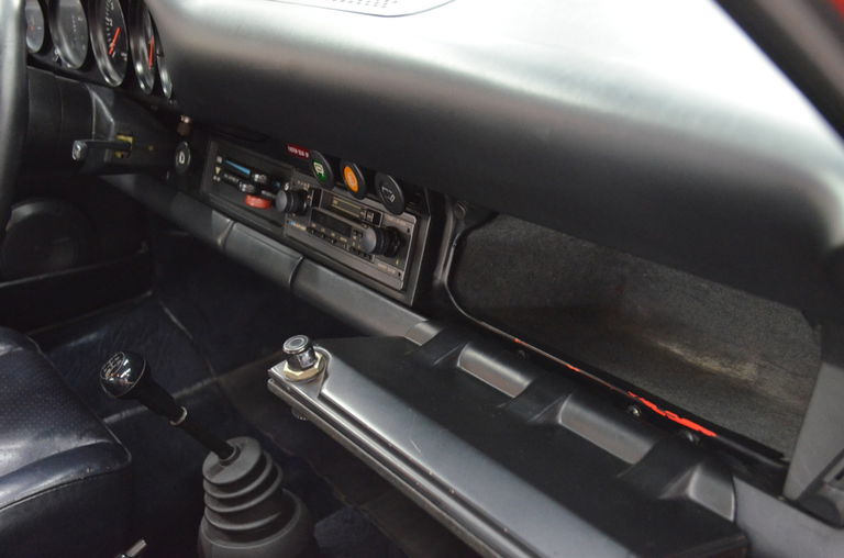 Porsche 911 Carrera (US)