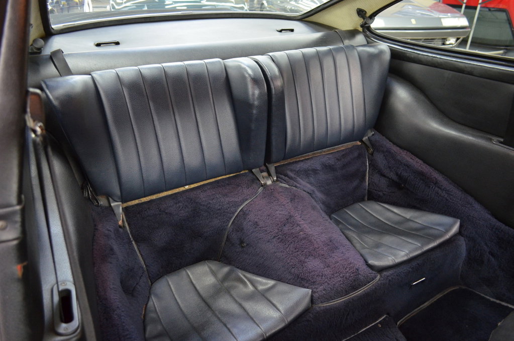 Porsche 911 Carrera (US)
