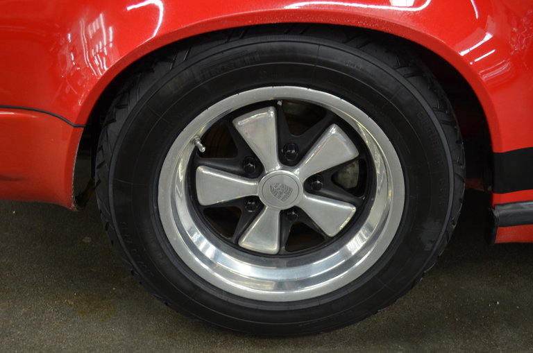 Porsche 911 Carrera (US)